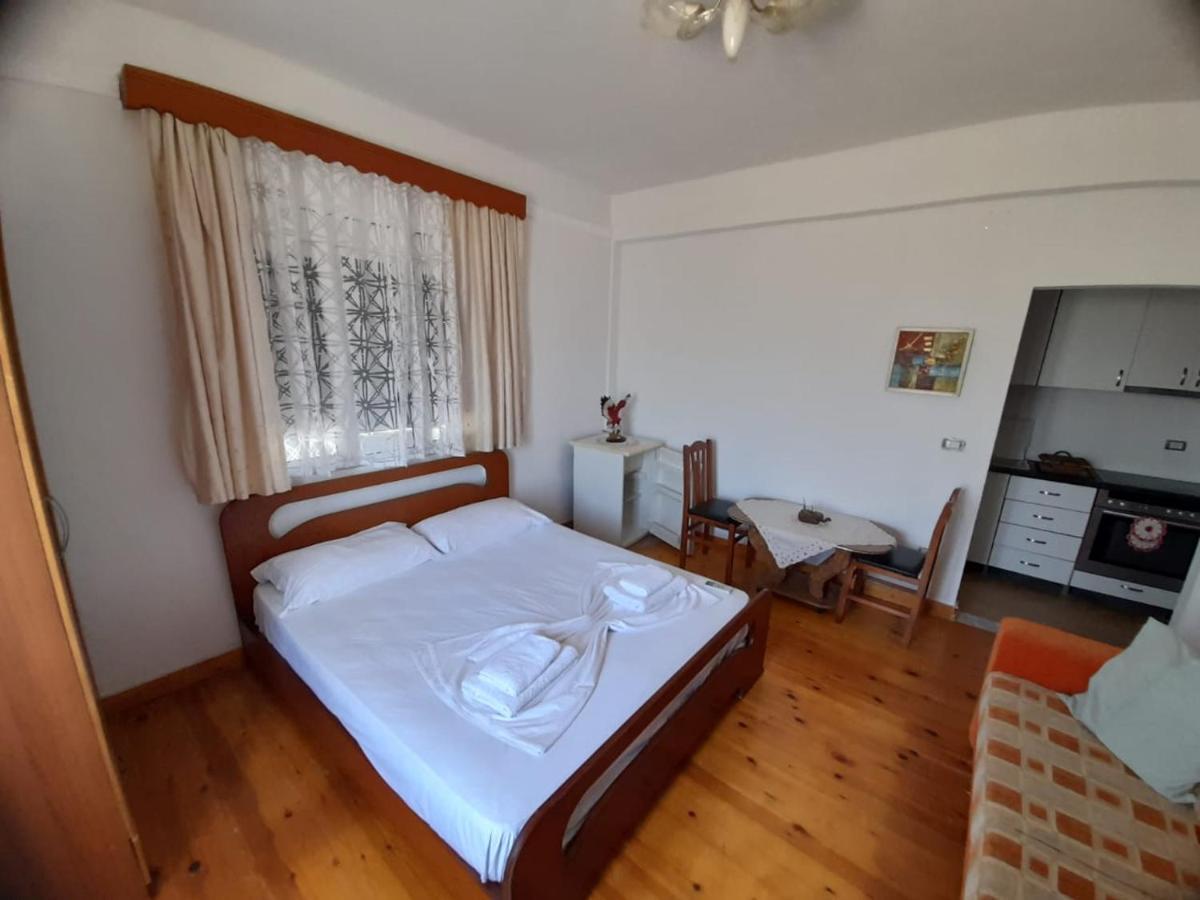 Rey Garden Villa Vlorë Eksteriør billede
