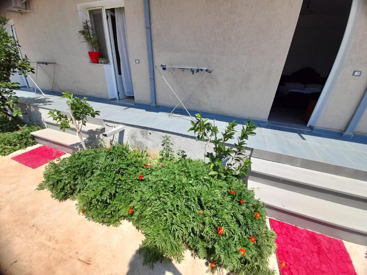 Rey Garden Villa Vlorë Eksteriør billede