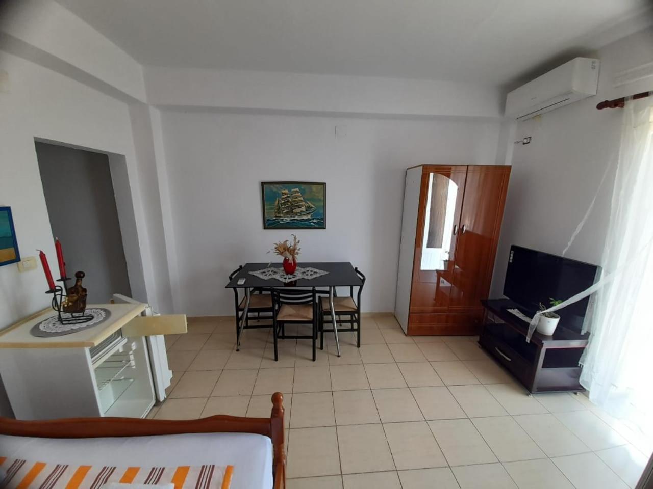 Rey Garden Villa Vlorë Værelse billede