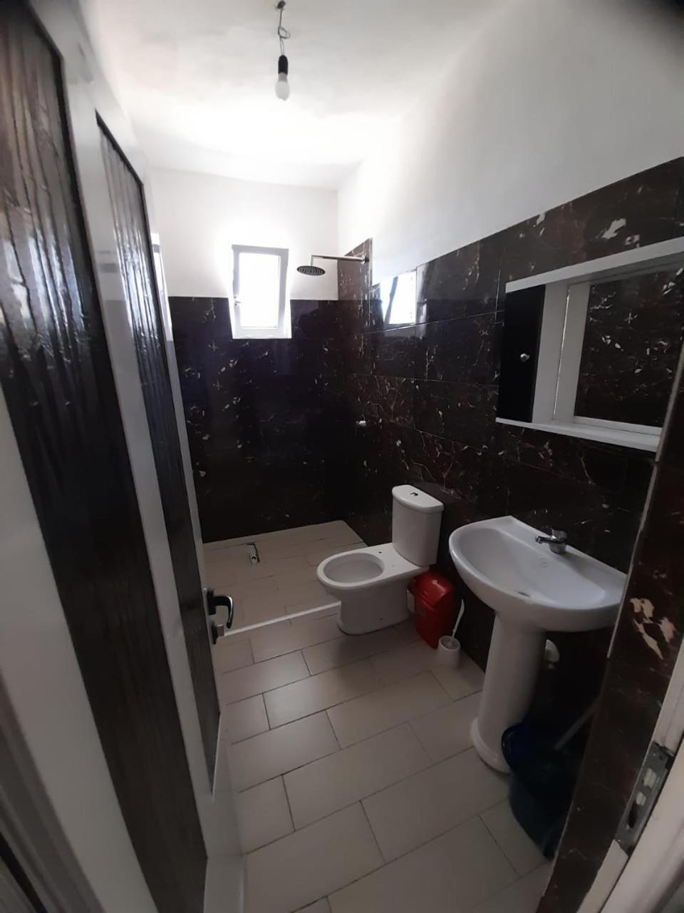 Rey Garden Villa Vlorë Værelse billede