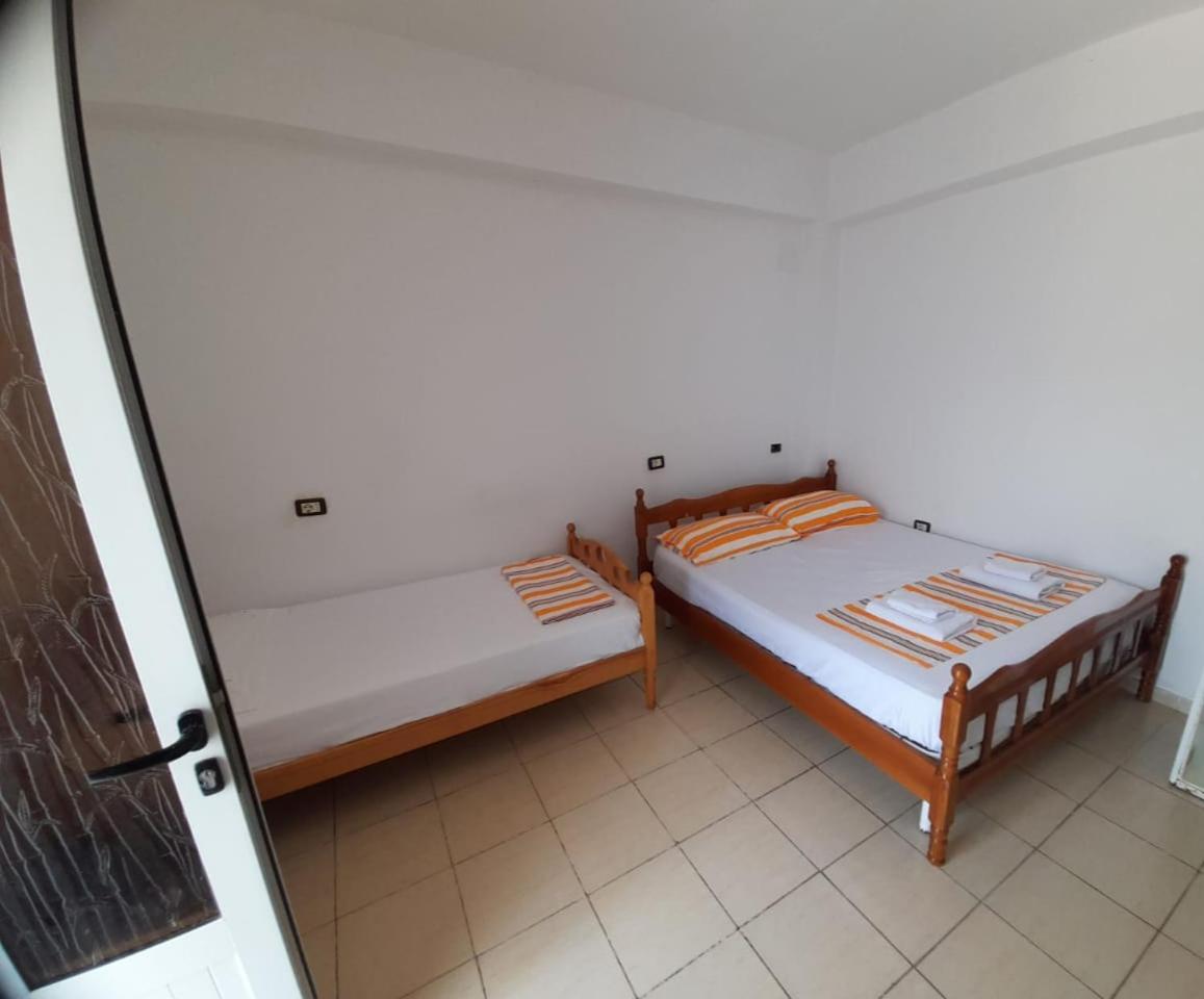 Rey Garden Villa Vlorë Værelse billede